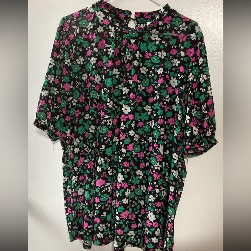 Sheer floral plus size top